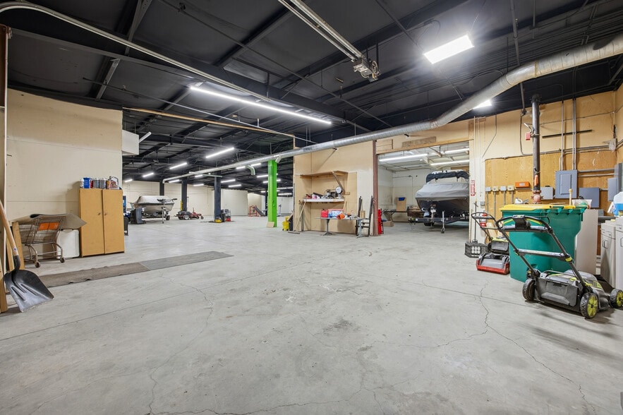 More Photos Of 217 Meridian Rd, Mapleton Warehouse For Sale