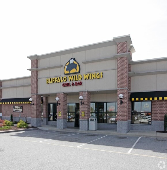More Photos Of 1800 Pulaski Hwy, Bear Unknown For Lease