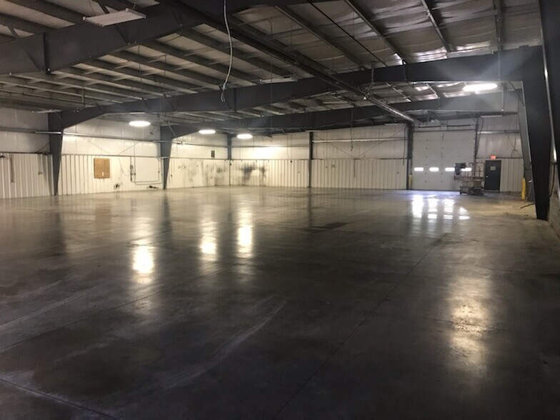 More Photos Of 4654 E Markle Rd, Markle Manufacturing For Lease