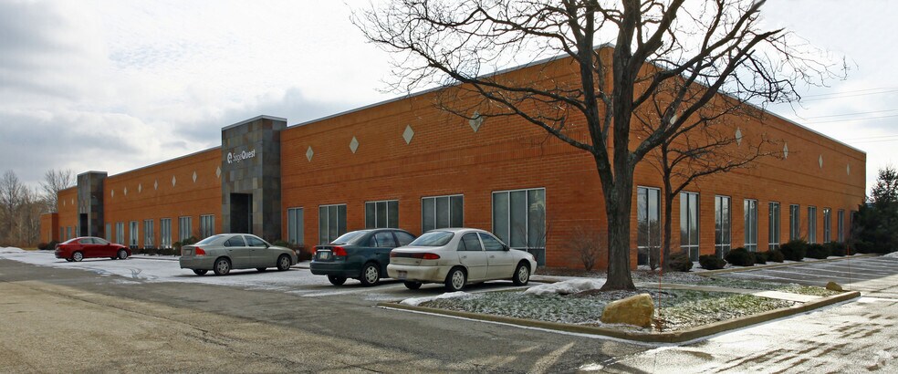 More Photos Of 31500 Bainbridge Rd, Solon Office For Sale