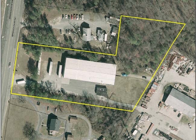 More Photos Of 16411 Jefferson Davis Hwy, Chester Warehouse For Lease