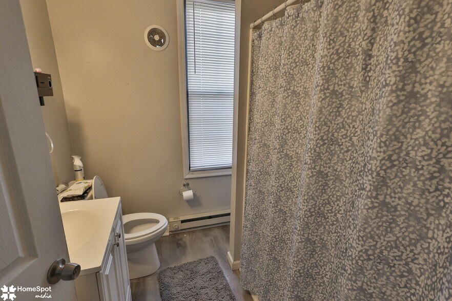 More Photos Of 1337 Washington St, Easton Multifamily For Sale