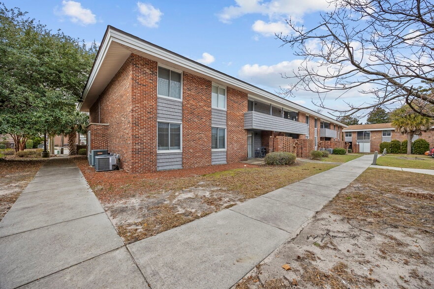 More Photos Of 501 38th Ave N, Myrtle Beach Apartments For Sale