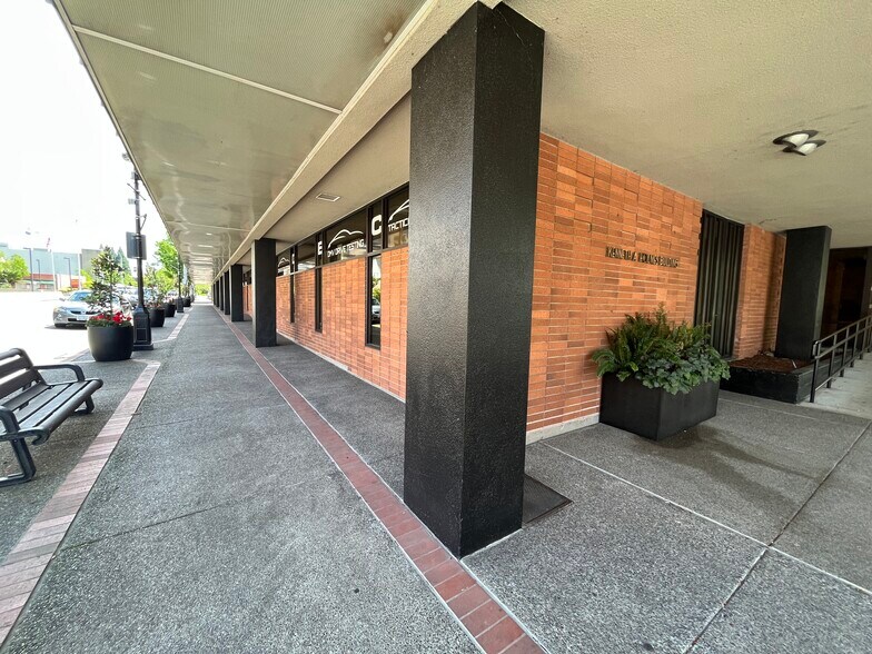 More Photos Of 544 Ferry St SE, Salem Office For Lease