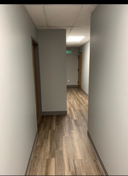 More Photos Of 9105A Indianapolis Blvd, Highland Medical For Lease