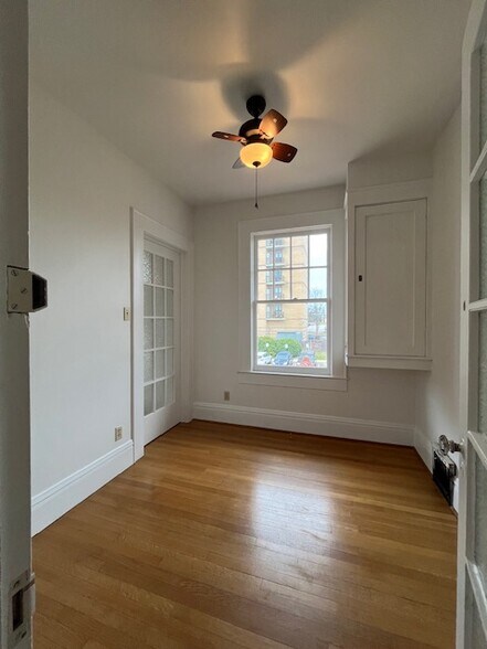 More Photos Of 119 N 7th St, Temple Office For Lease