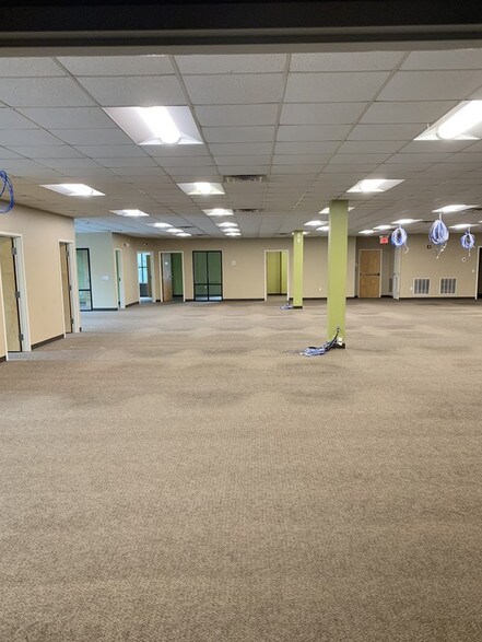 More Photos Of 3717 Apalachee Pky, Tallahassee Loft Creative Space For Lease