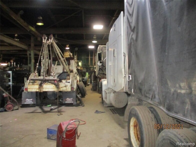 More Photos Of 7170 E McNichols Rd, Detroit Manufacturing For Sale