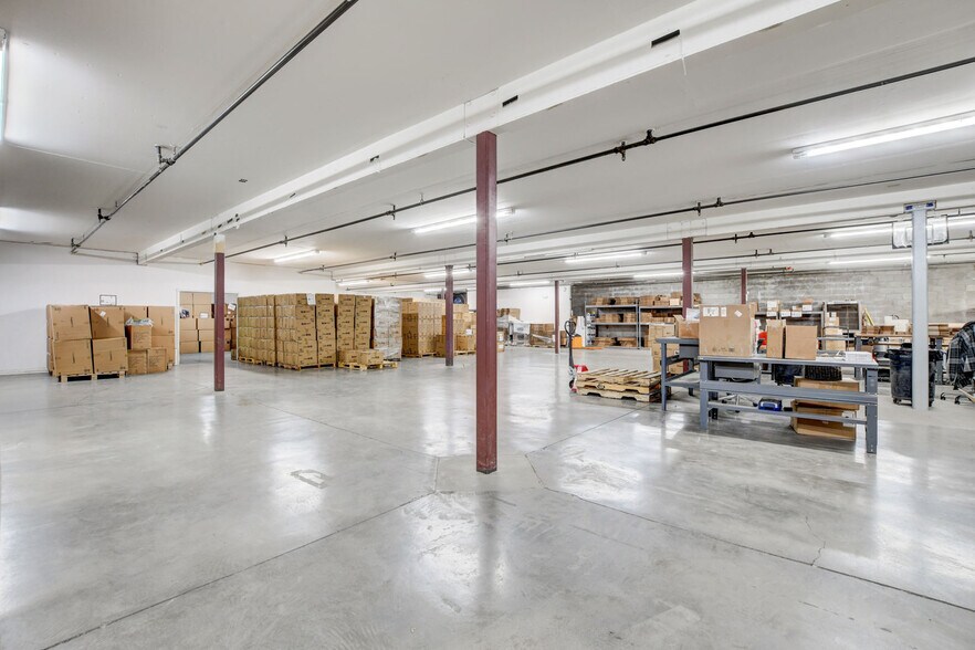 More Photos Of 5240 W Charleston Blvd, Las Vegas Storefront Retail Office For Sale
