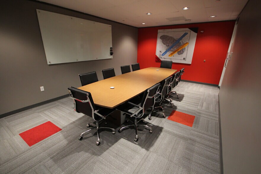 More Photos Of 507 N Sam Houston Pky E, Houston Office For Lease