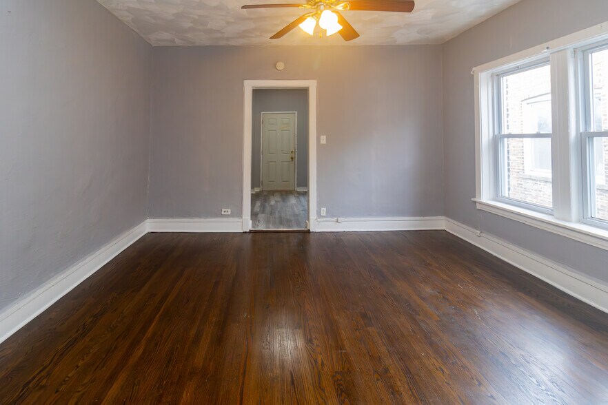 More Photos Of 7304 S Union Ave, Chicago Multifamily For Sale