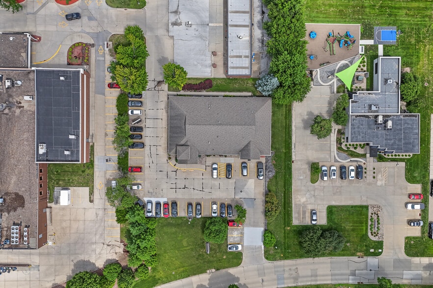 Primary Photo Of 5731 Greendale Rd, Johnston Medical For Lease