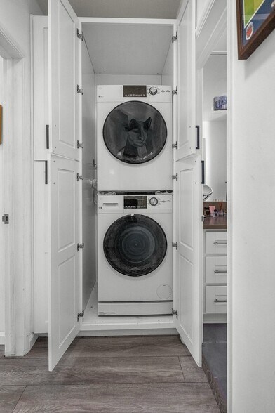 More Photos Of 1630 Hilts Ave, Los Angeles Apartments For Sale