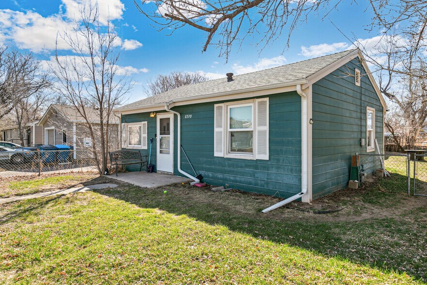 More Photos Of 5997 Magnolia St, Commerce City Apartments For Sale