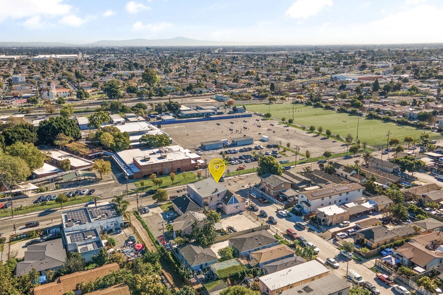 More Photos Of 10527 Compton Ave, Los Angeles Religious Facility For Sale