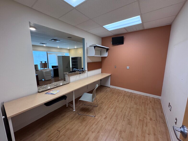More Photos Of 5901 US Highway 27 S, Sebring Medical For Lease