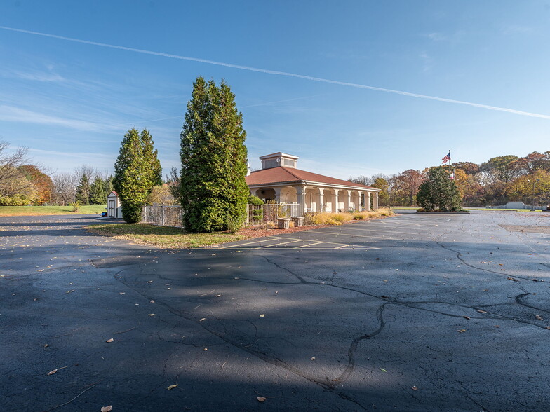 More Photos Of 11191 Telegraph Rd, Erie Specialty For Sale