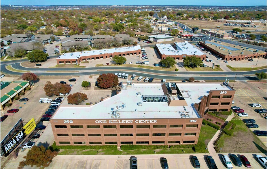 More Photos Of 1711 E Central Texas Expy, Killeen Office For Lease