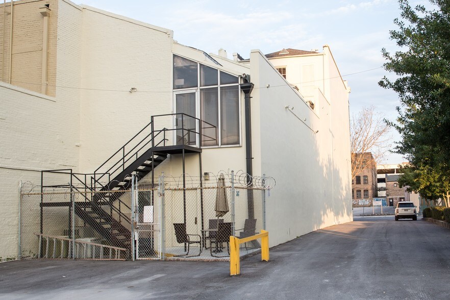 More Photos Of 833 Baronne St, New Orleans Office Residential For Sale