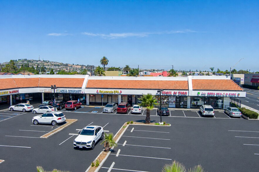 More Photos Of 1001 E Pacific Coast Hwy, Long Beach Storefront For Lease