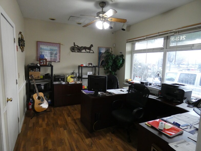 More Photos Of 2178 Fairfield Ave, Bridgeport Auto Dealership For Sale