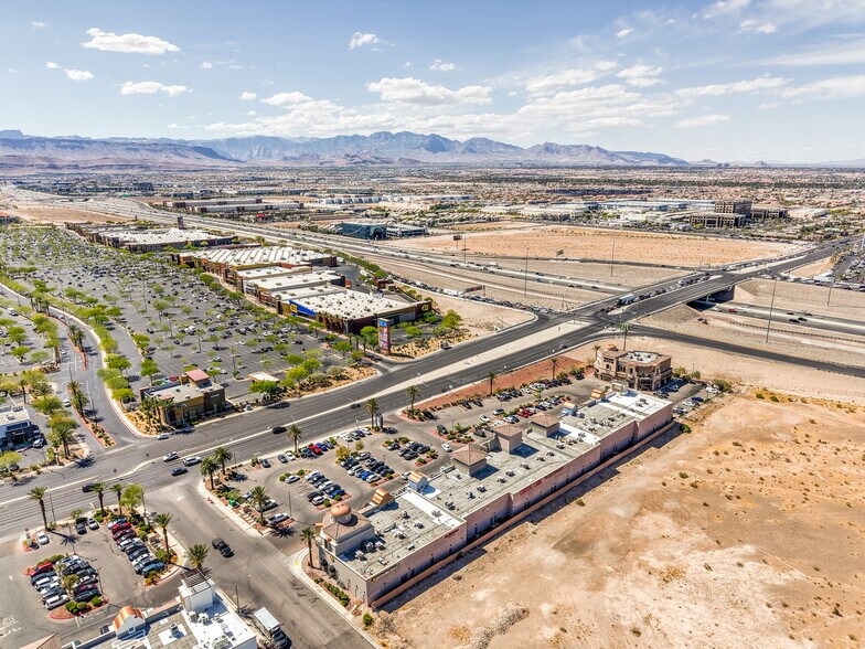 More Photos Of 6830-6870 S Rainbow Blvd, Las Vegas Unknown For Lease