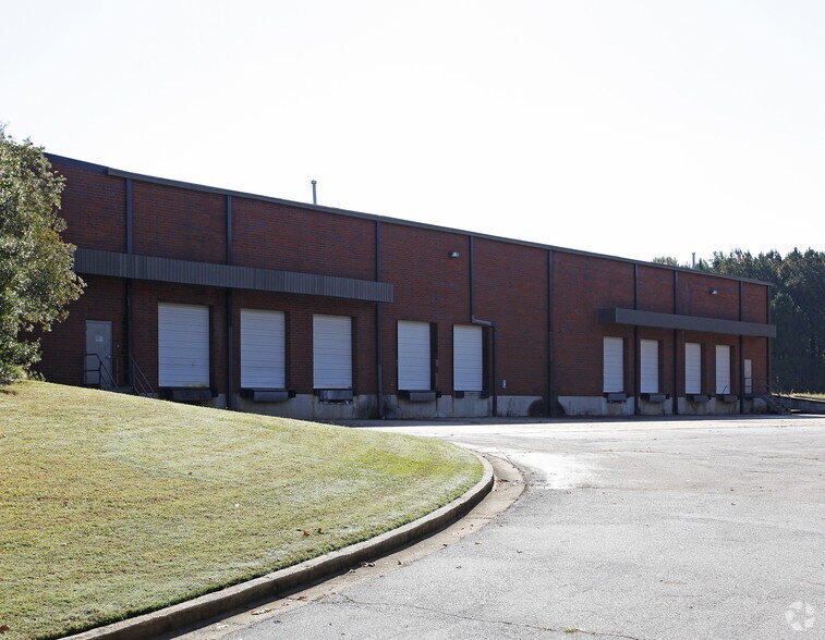 More Photos Of 189 Etowah Industrial Ct, Canton Warehouse For Sale