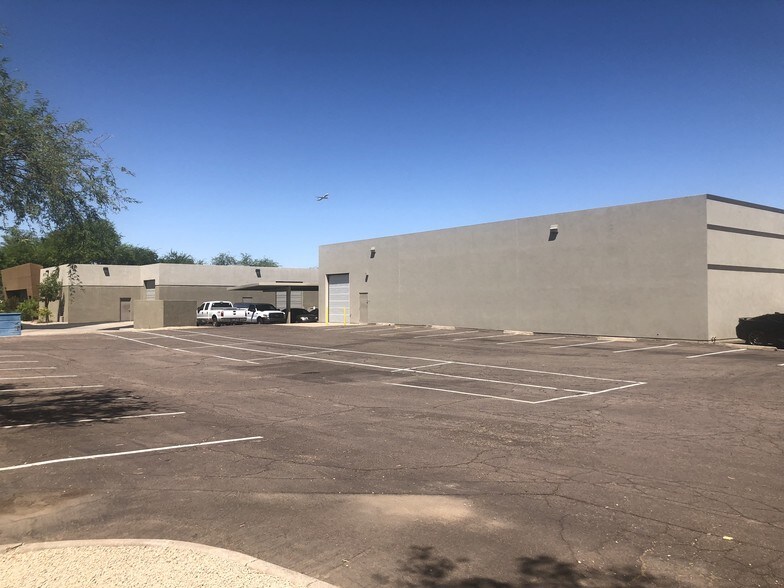 More Photos Of 2127 W 5th Pl, Tempe Office For Lease