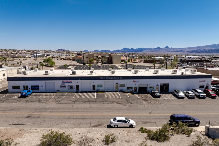 Primary Photo Of 1950 Commander Dr, Lake Havasu City General Retail For Sale