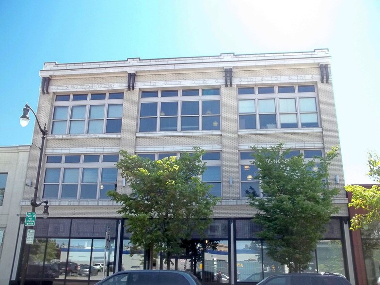 More Photos Of 733-737 Main St, Buffalo Office For Lease