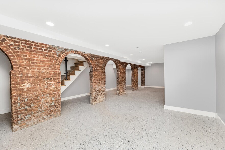 More Photos Of 11A Arlington Pl, Brooklyn Apartments For Sale