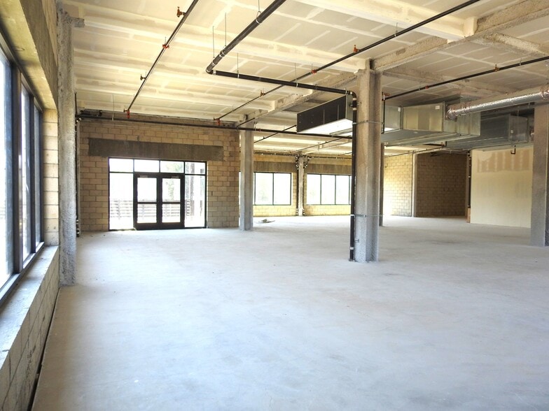 More Photos Of 25258 Redlands Blvd, Loma Linda Healthcare For Lease