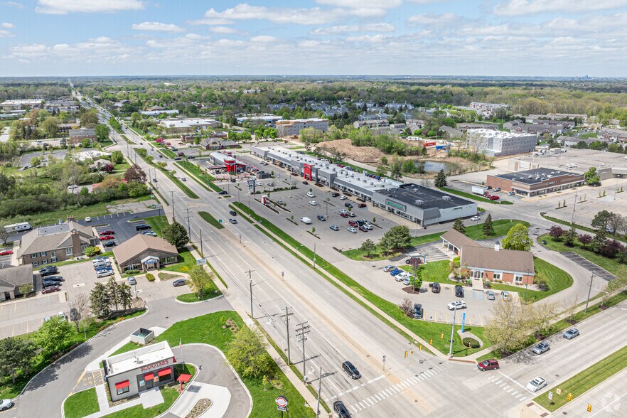 More Photos Of 2241-2353 44th St SE, Grand Rapids Freestanding For Lease