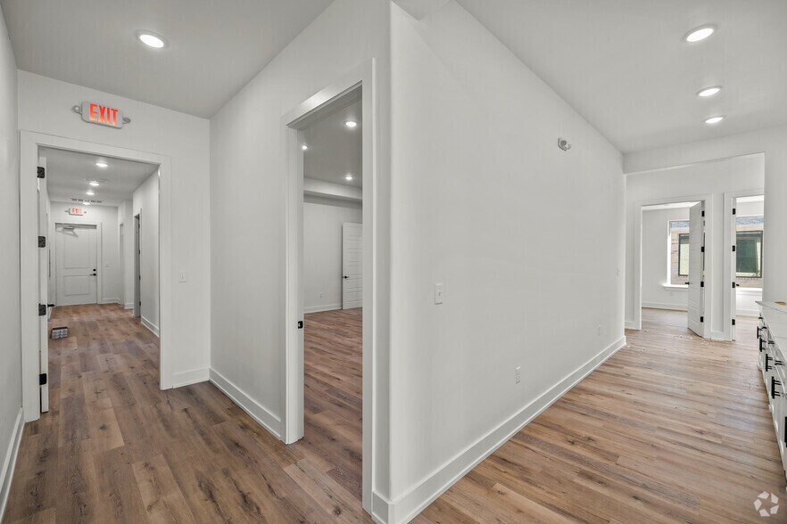 More Photos Of 5506 114th St, Lubbock Office For Lease