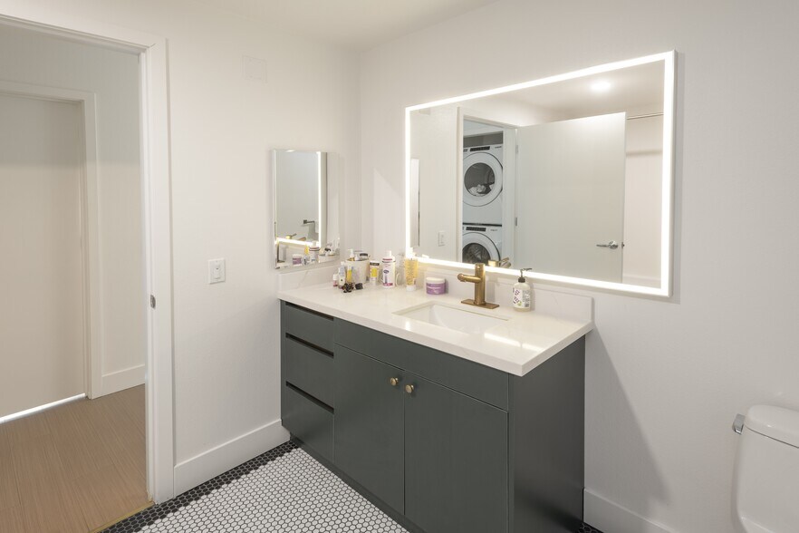 More Photos Of 2556 Telegraph Ave, Berkeley Apartments For Sale