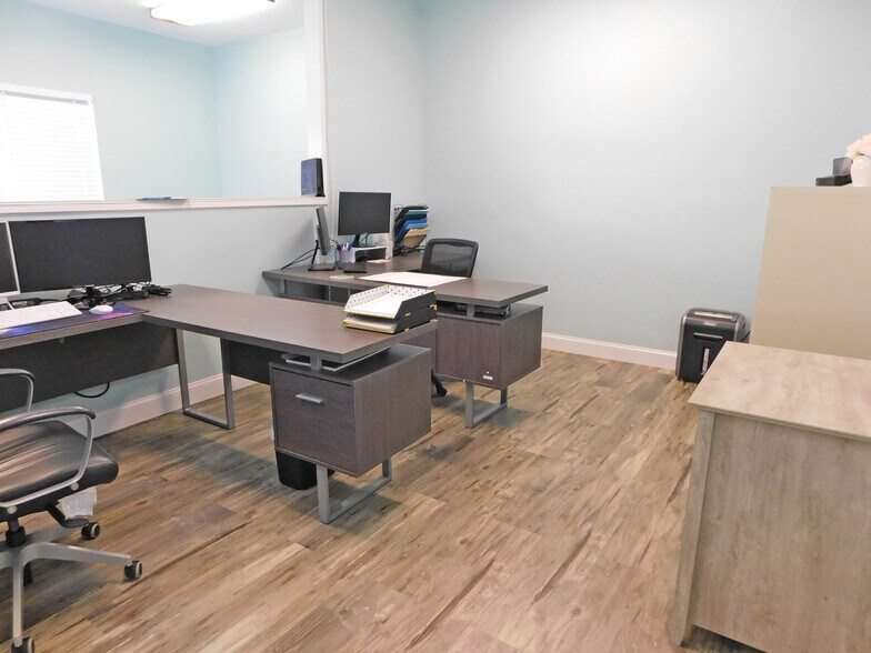 More Photos Of 280-294 Clearlake Rd, Cocoa Storefront Retail Office For Sale