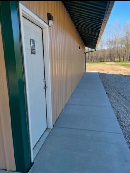 More Photos Of 4065 Copper Creek Rd, Crab Orchard Manufactured Housing Mobile Home Park For Sale