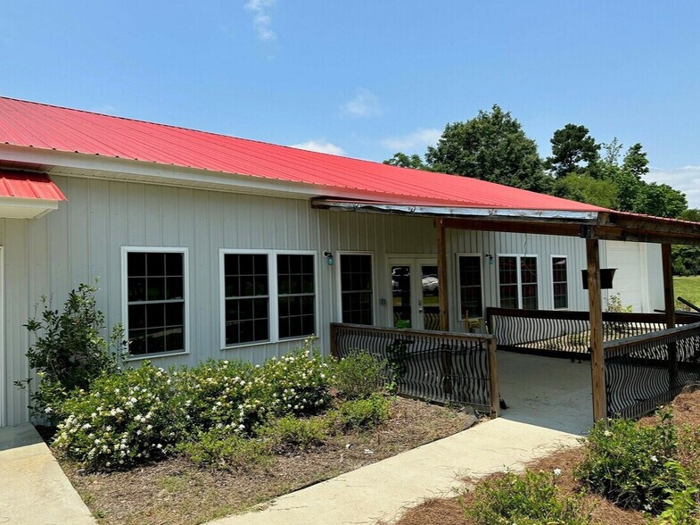 More Photos Of 2884 Pine Log Rd, Warrenville Office Residential For Lease