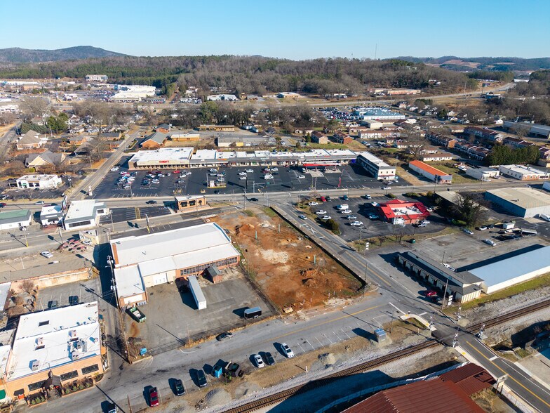 More Photos Of 21 Leake st, Cartersville General Retail For Sale