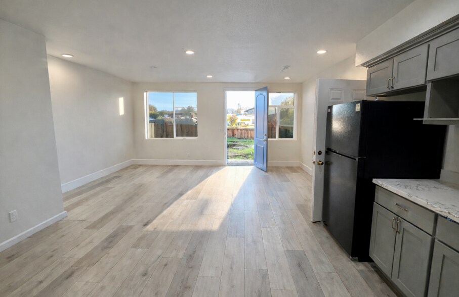 More Photos Of 51 Mendocino St, Vallejo Multifamily For Sale