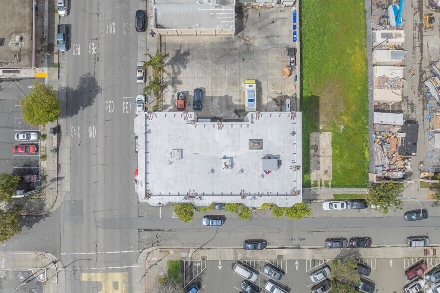 More Photos Of 315 25th St, Richmond Apartments For Sale