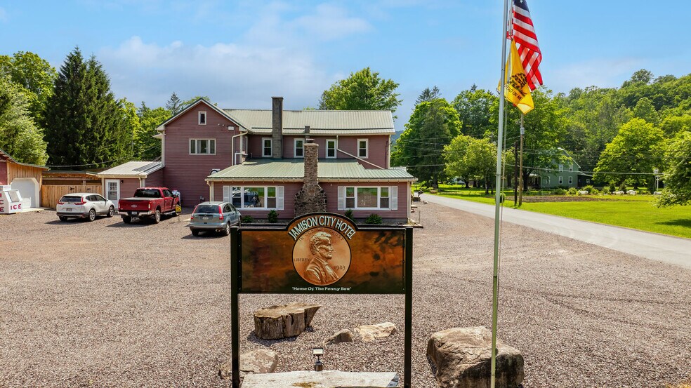 More Photos Of 184 Jamison City Rd, Benton Restaurant For Sale