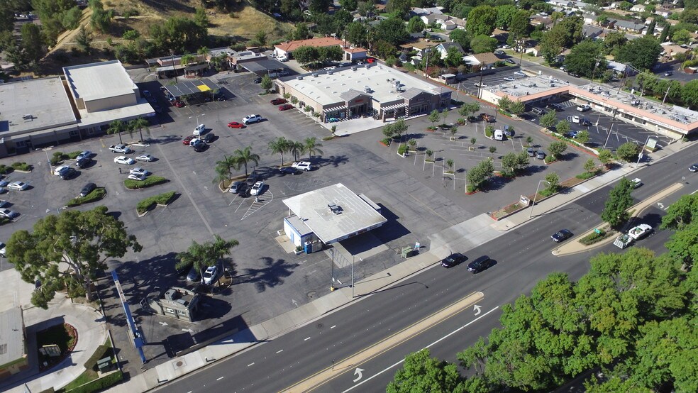 More Photos Of 23718 Lyons Ave, Santa Clarita Land For Lease