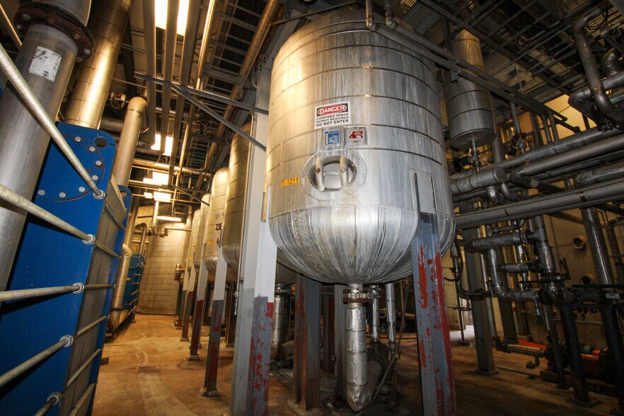 More Photos Of 6059 159th St, Galva Food Processing For Sale