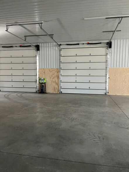 More Photos Of 1715 River Rd, New Castle Warehouse For Lease