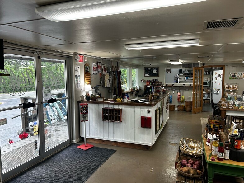 More Photos Of 488 W GA Highway 49, Milledgeville Convenience Store For Sale