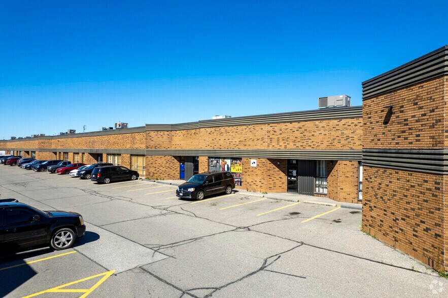 More Photos Of 56 Bramsteele Rd, Brampton Warehouse For Lease