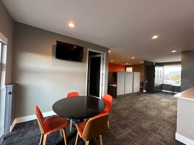 More Photos Of 7336 W Post Rd, Las Vegas Loft Creative Space For Lease