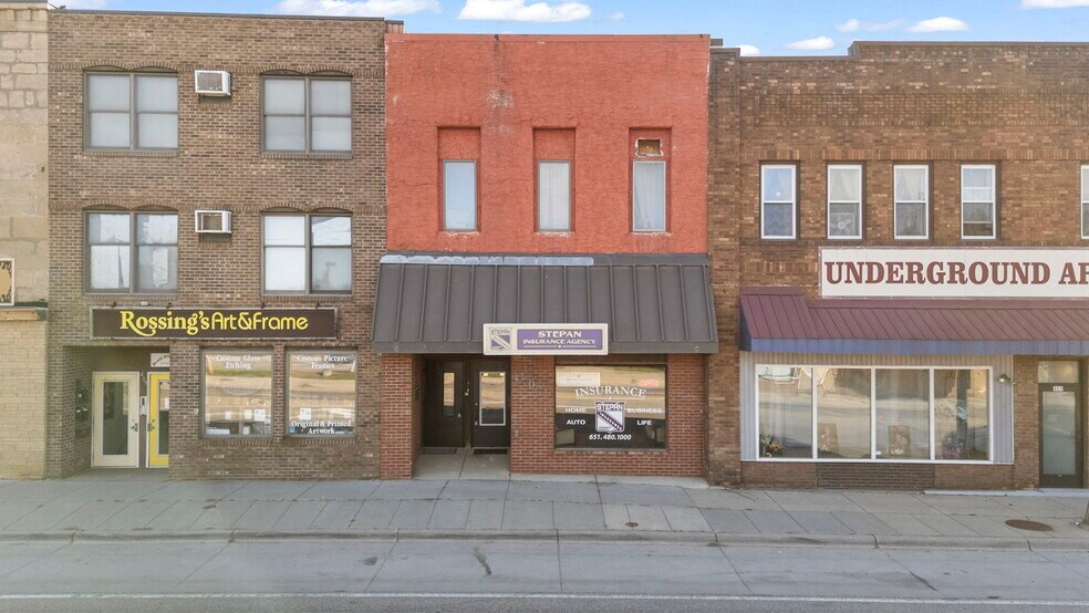 More Photos Of 407 Vermillion St, Hastings Office For Sale