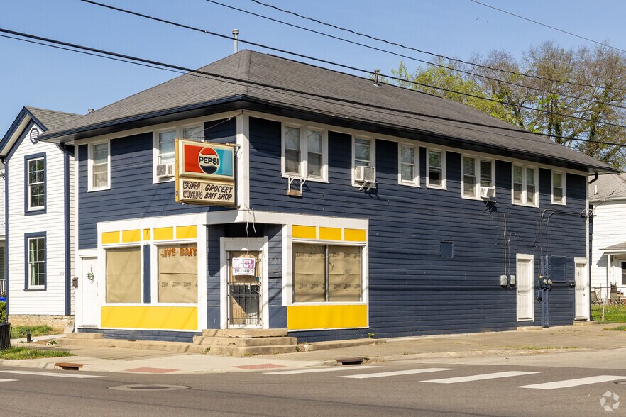 Primary Photo Of 201 S B St, Hamilton Flex For Lease